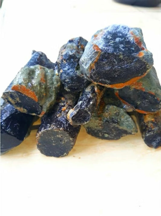 Black Opal Rough